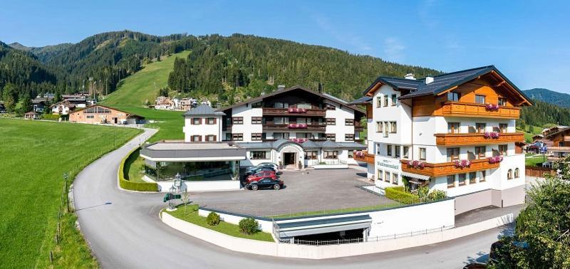 Hotel Waidmannsheil Flachau Exterior foto