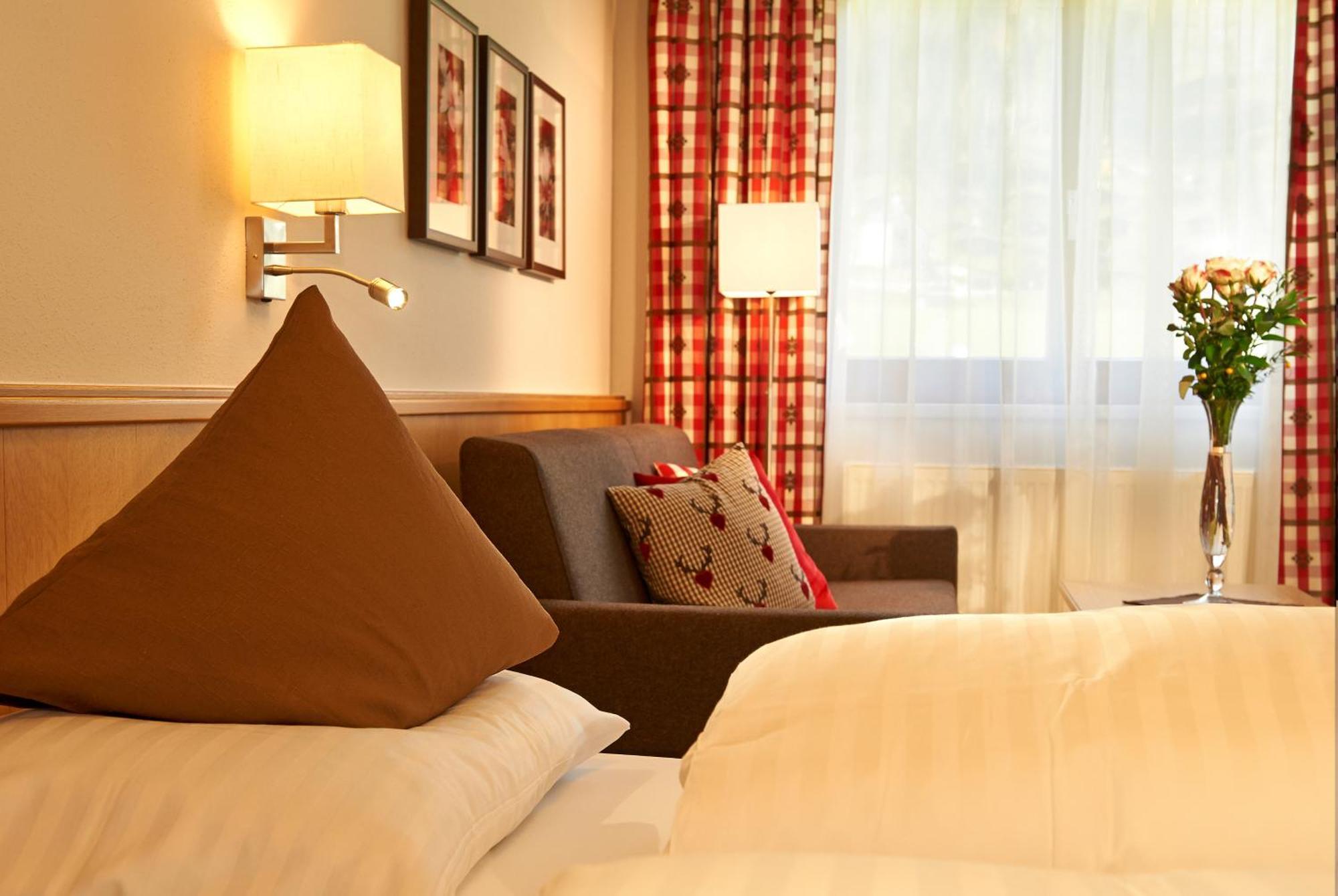 Hotel Waidmannsheil Flachau Habitación foto