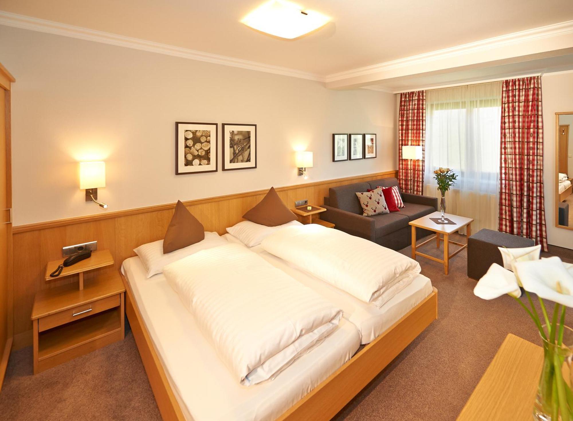 Hotel Waidmannsheil Flachau Habitación foto